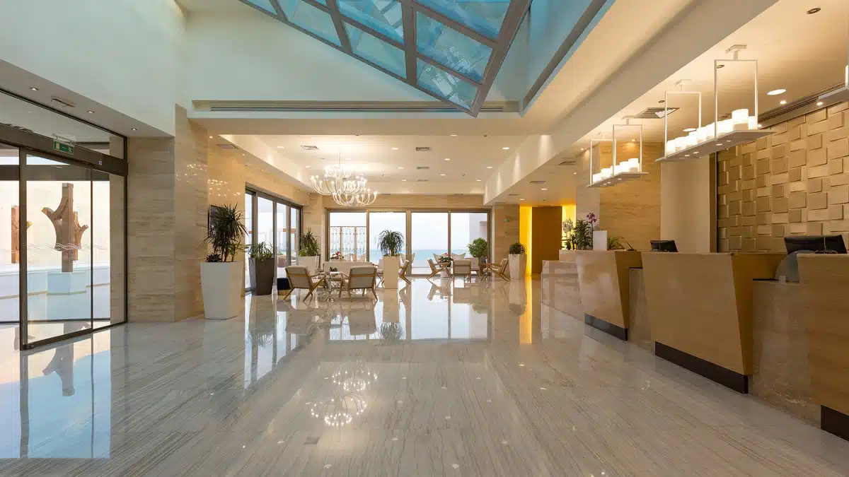 5 Benefits of the Right Scent for Your Business empty but clean hotel lobby